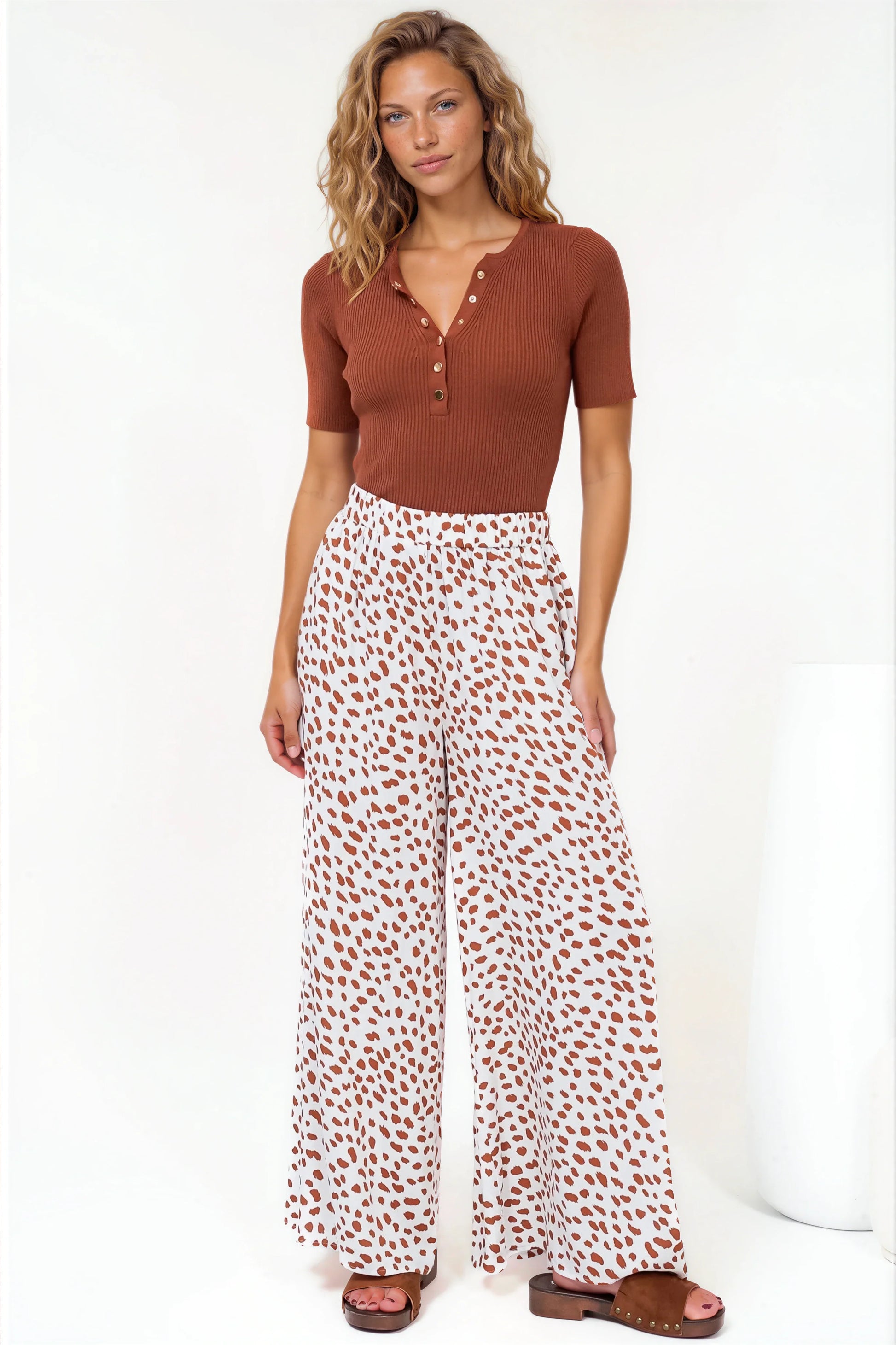 Channing Pants - High Waisted Wide-Leg Pants with Pockets in Dasher Print Brown