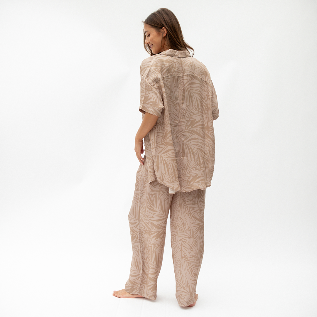 Day Trip Button Down - Petite Palm Fronds Tan