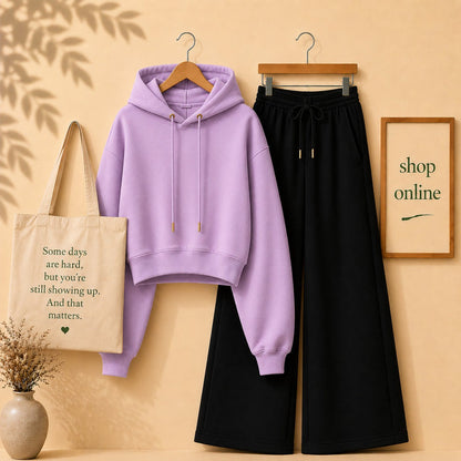 BASIC LILAC CROP HOOD WITH BLACK FLAPPER