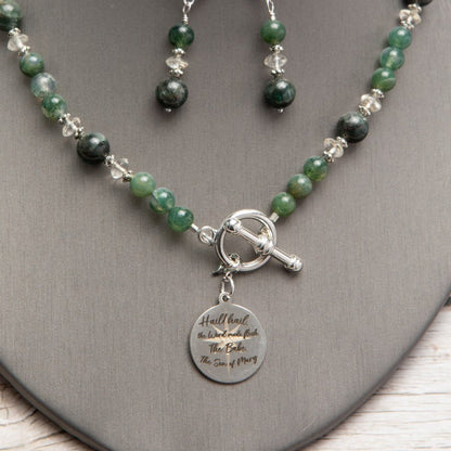 Jennifer’s Moss Green Christmas Necklace and Earring Set