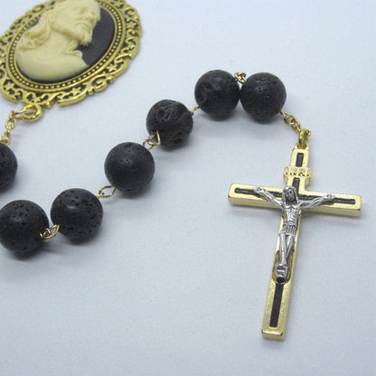 Kelly's Gold/Black Cameo Chaplet