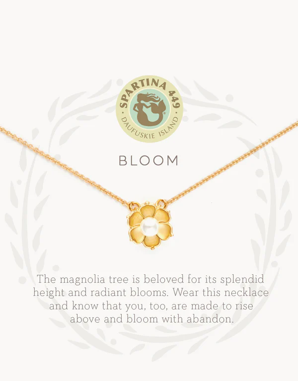 Sea La Vie Necklace Bloom/Magnolia Flower Gold